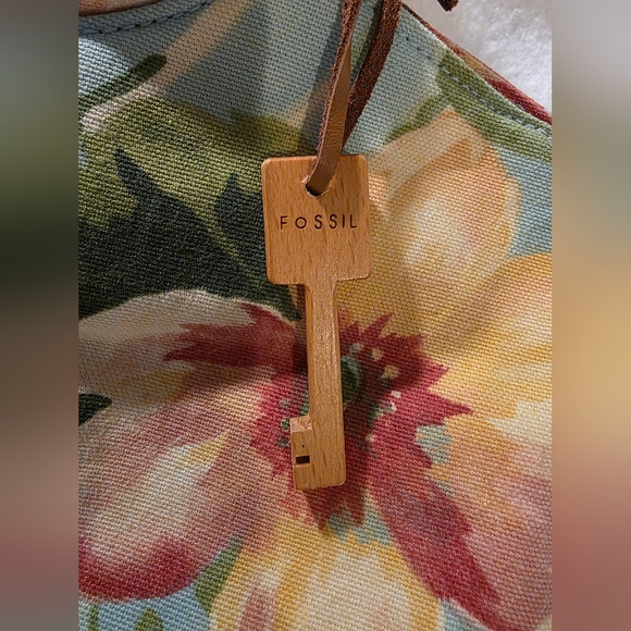 (Limited time sale.) Fossil Floral Print Women's Bag with Bamboo Handle - Picture 8 of 8